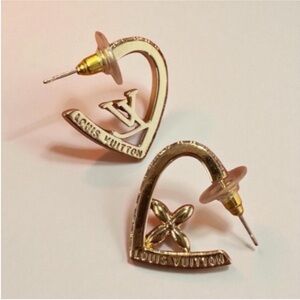 Louis Vuitton Small Earrings